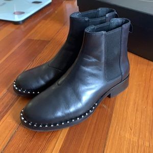 Ash boot, black